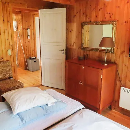 10 Person Holiday In Bl Vand بيت للعطل *